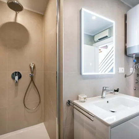 The Yellow House Appartement *