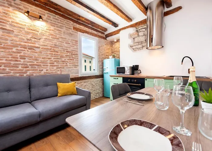 Lejlighed The Yellow House *