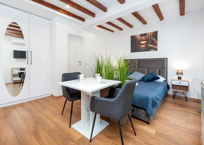 Lejlighed The Yellow House