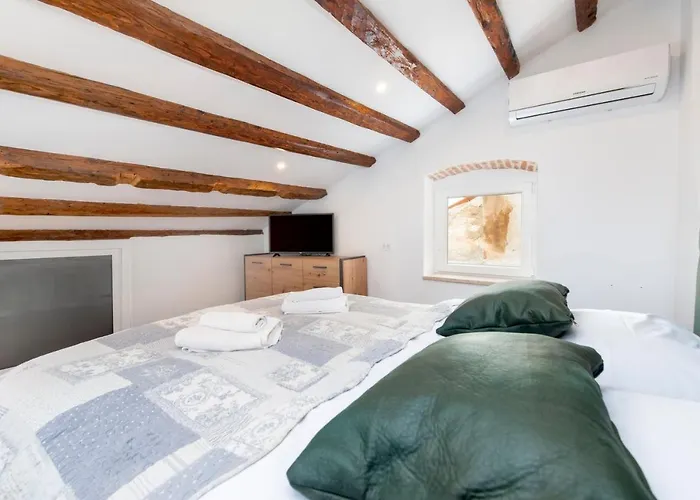 The Yellow House Rovinj